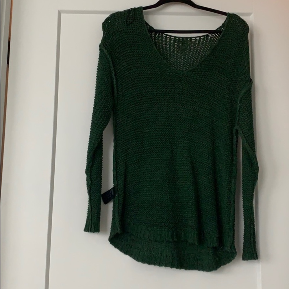 H&M forest green sweater